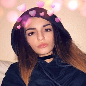 Meet your Posher, Theodora